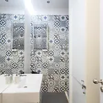 Pleasant Bedrooms In Shared House In The Center Of Praca Da Figueira Homestay *